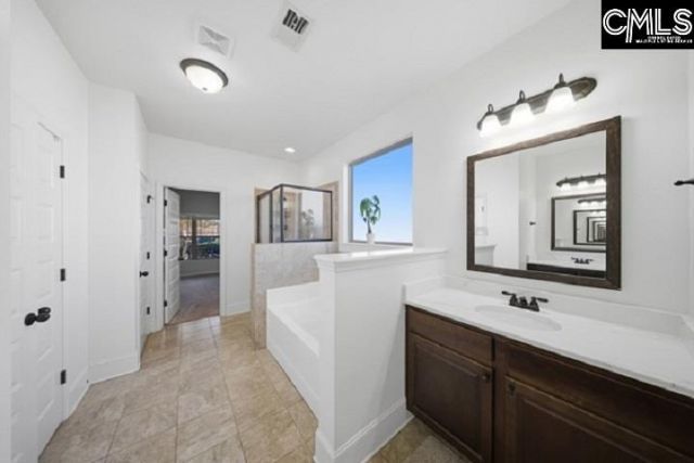 215 Tulip Way  Photo 23