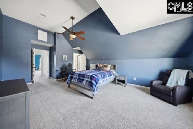 215 Tulip Way Photo 23