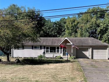 5221 Revere Avenue NW, Massillon, OH 44647