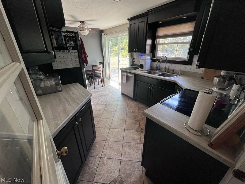 5221 Revere Avenue NW, Massillon, OH 44647 Photo 4