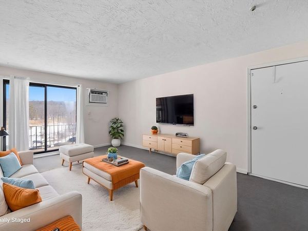 276 Codman Hill Rd, Unit 36A, Boxborough, MA 01719