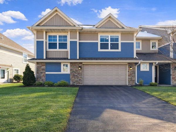 3259 Lakewood Trail, Woodbury, MN 55129