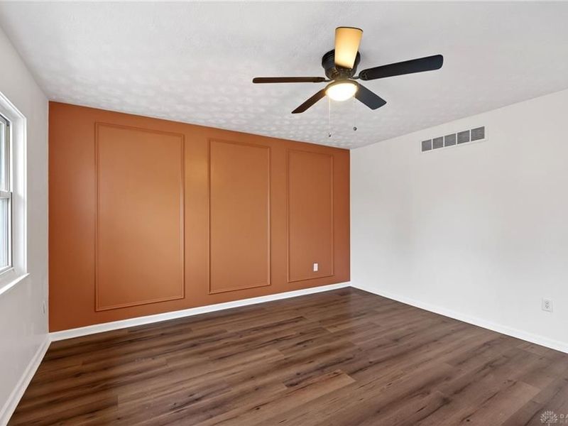 4374 Silverberry Avenue, Dayton, OH 45424 Photo 6