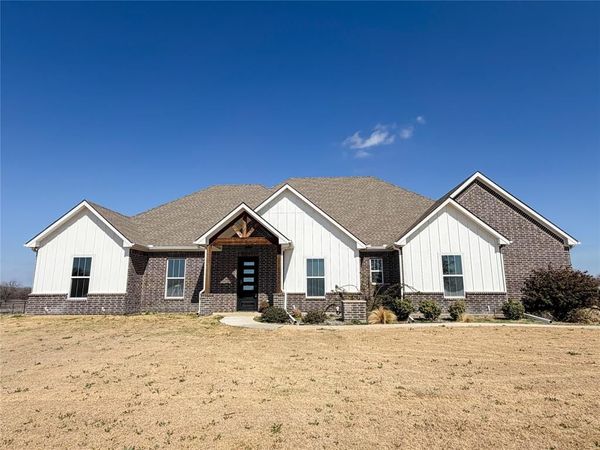 1290 County Road 2175 , Decatur, TX 76234