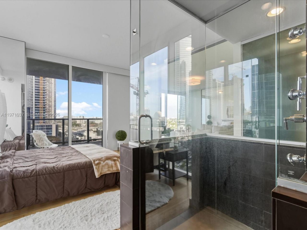 1040 Biscayne Blvd , Unit 1107, Miami, FL 33132 Photo