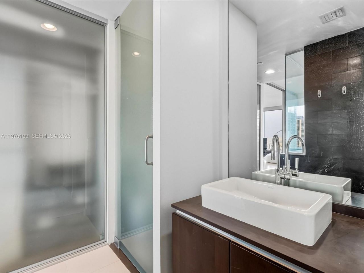 1040 Biscayne Blvd , Unit 1107, Miami, FL 33132 Photo