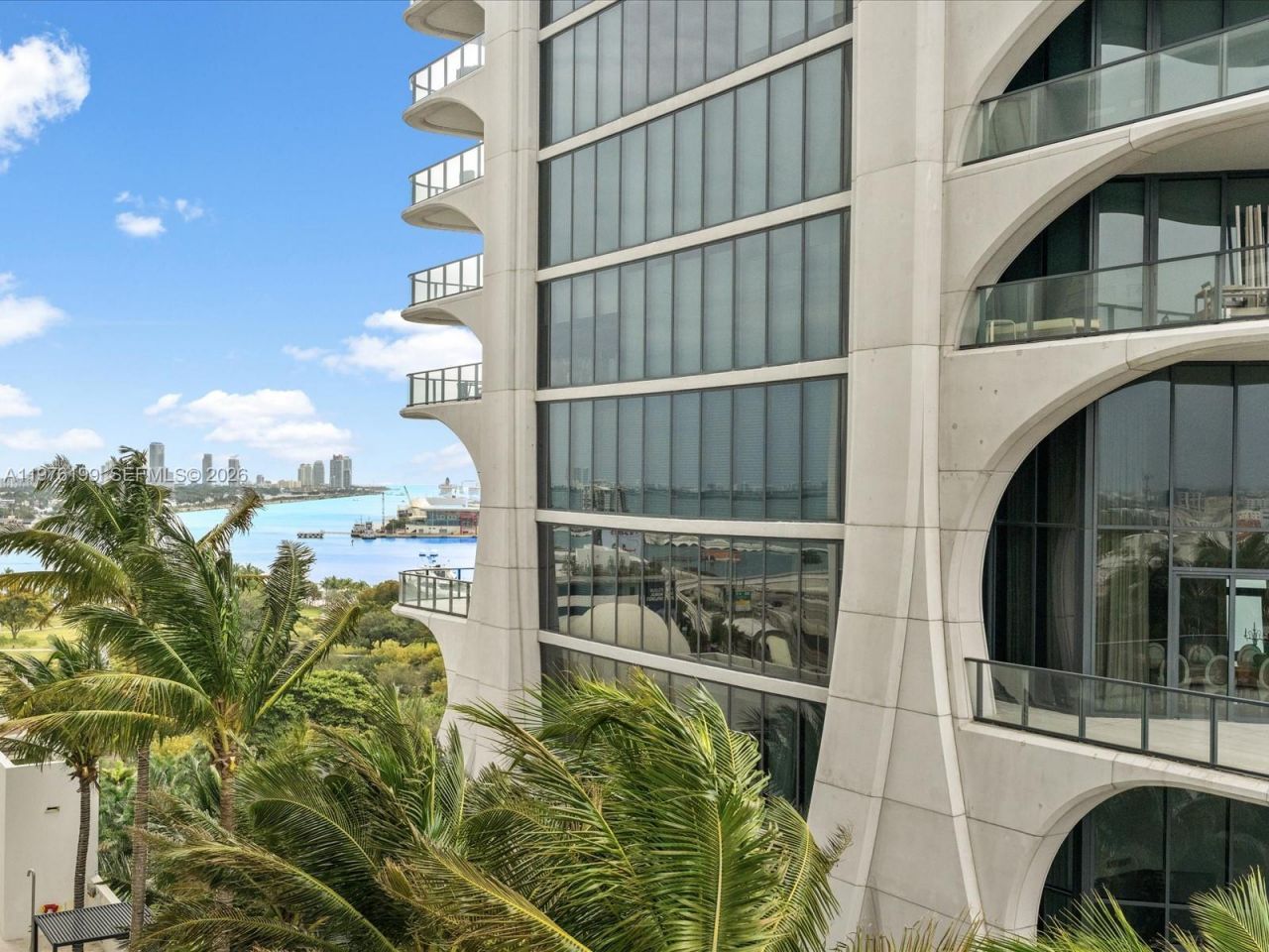 1040 Biscayne Blvd , Unit 1107, Miami, FL 33132 Photo