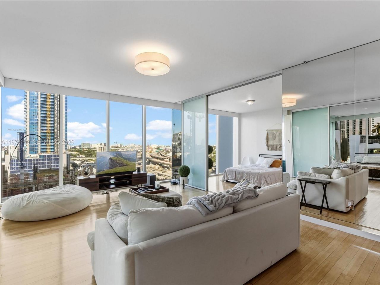 1040 Biscayne Blvd , Unit 1107, Miami, FL 33132 Photo