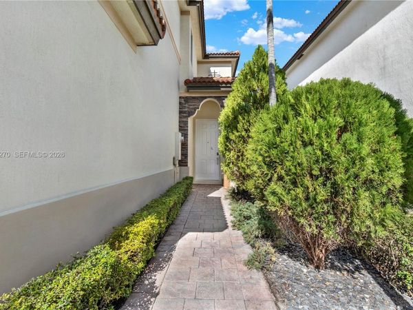 9243 SW 227th Ter , Cutler Bay, FL 33190