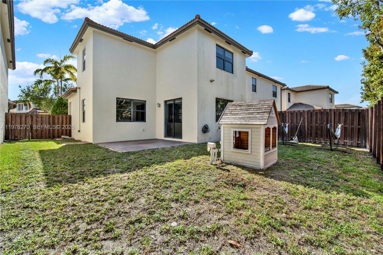 9243 SW 227th Ter , Cutler Bay, FL 33190 Photo