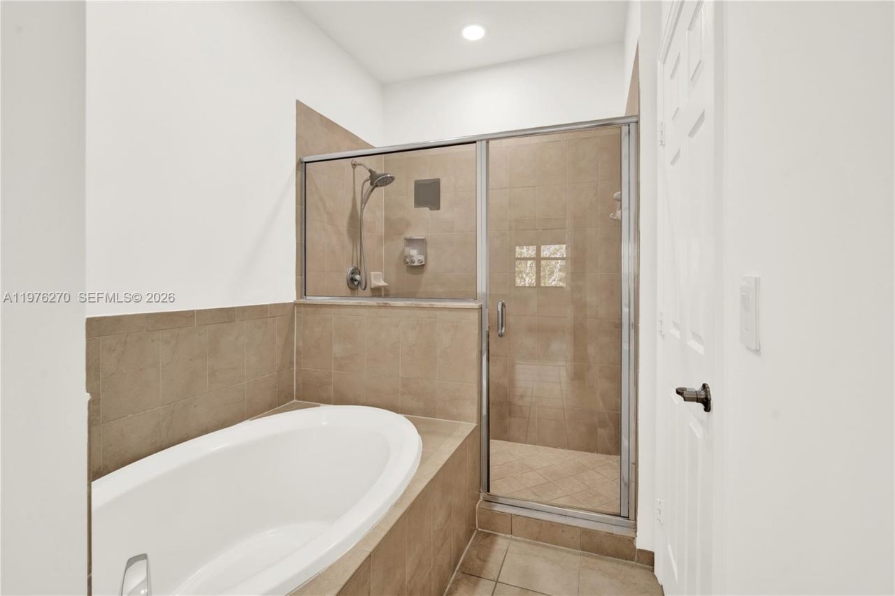 9243 SW 227th Ter , Cutler Bay, FL 33190 Photo