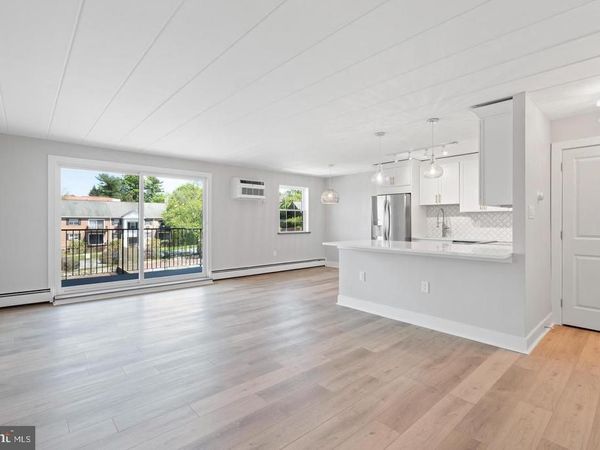 100 WINDERMERE AVENUE , Unit 301, WAYNE, PA 19087