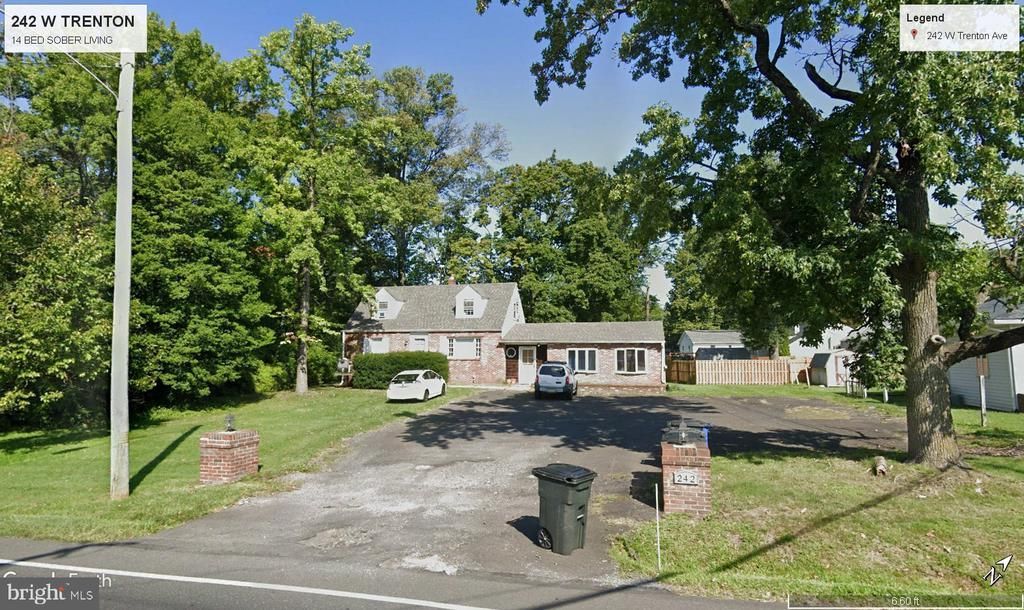 242 W TRENTON AVENUE , MORRISVILLE, PA 19067