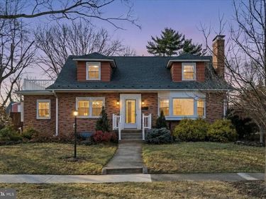 411 VAN FOSSEN STREET , WINCHESTER, VA 22601