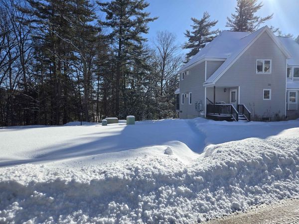 35 Collins Landing Road, Unit 32, Weare, NH 03281