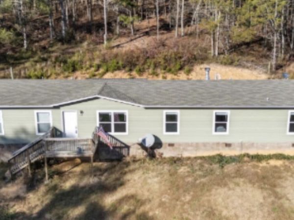273 County Road 364 , Niota, TN 37826