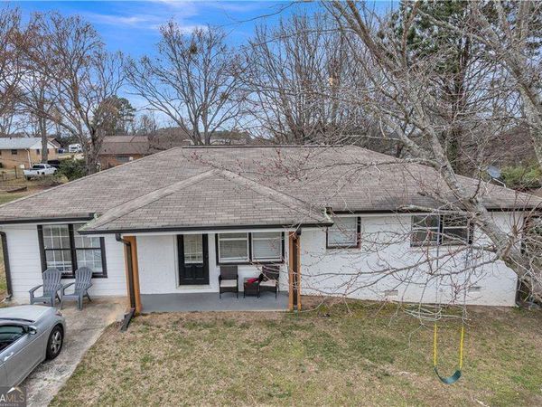 1063 Mountain View Road NW, Conyers, GA 30012