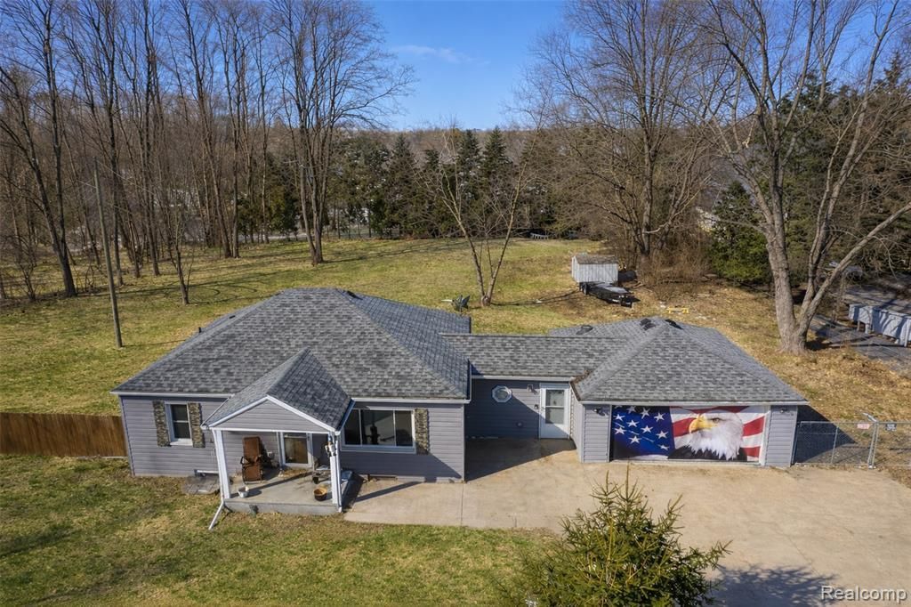 4701 Clintonville Road, Clarkston, MI 48346 Main Photo