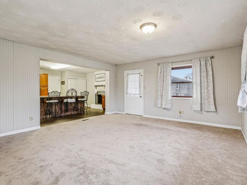 490 W Market Street, Springboro, OH 45066 Photo 13