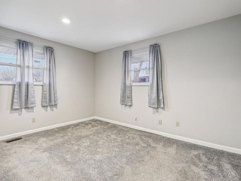 490 W Market Street, Springboro, OH 45066 Photo 26