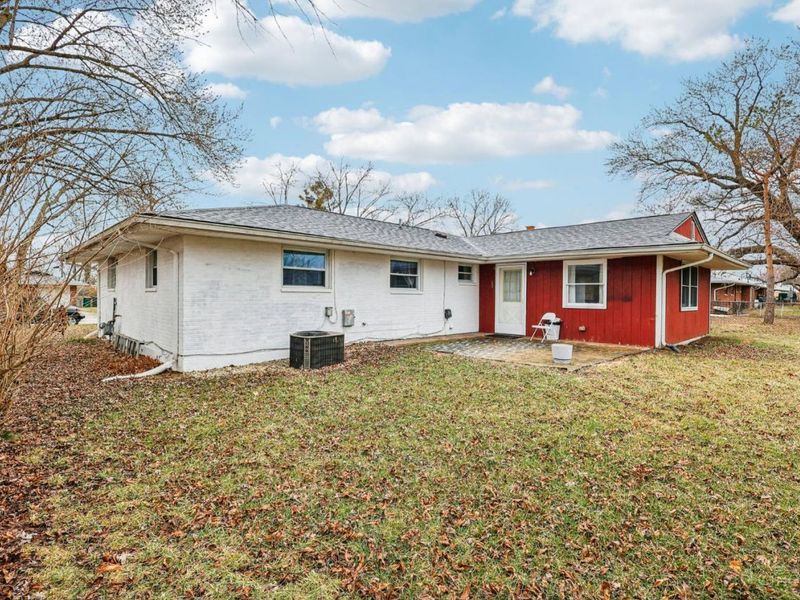 490 W Market Street, Springboro, OH 45066 Photo 34