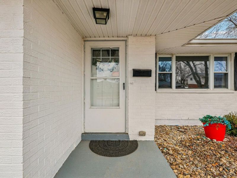 490 W Market Street, Springboro, OH 45066 Photo 6