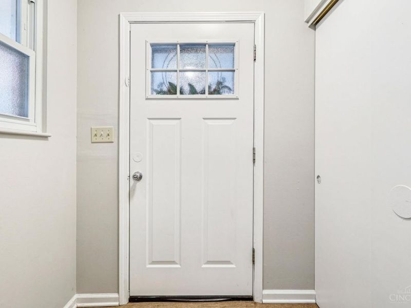 490 W Market Street, Springboro, OH 45066 Photo 7