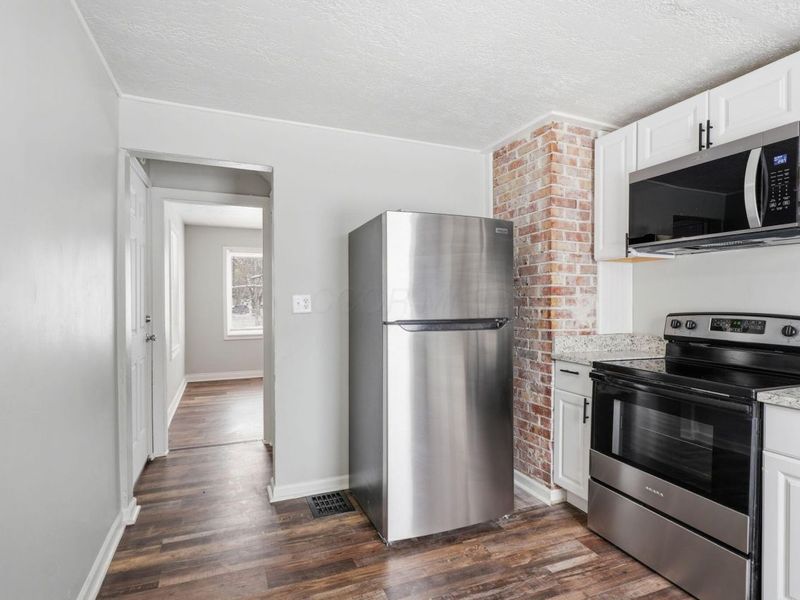 1143 Loretta Avenue, Columbus, OH 43211 Photo 13