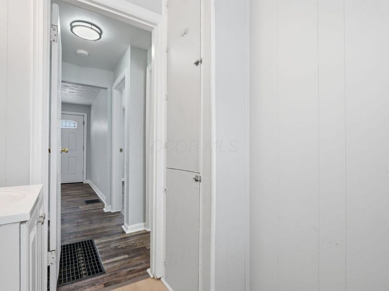 1143 Loretta Avenue, Columbus, OH 43211 Photo 17