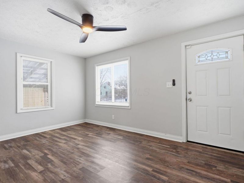 1143 Loretta Avenue, Columbus, OH 43211 Photo 4