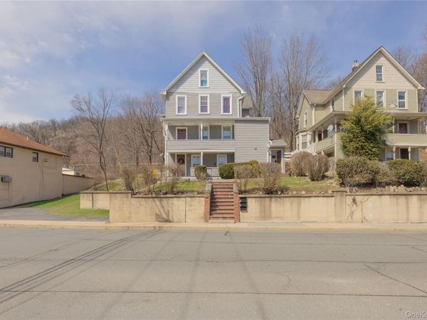 44 Wayne Avenue, Suffern, NY 10901