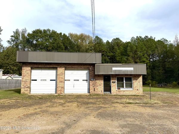 3952 Ms-373, Columbus, MS 39705