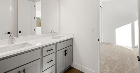 2335 Briar Meadow Cir, Auburn, CA 95603 Photo