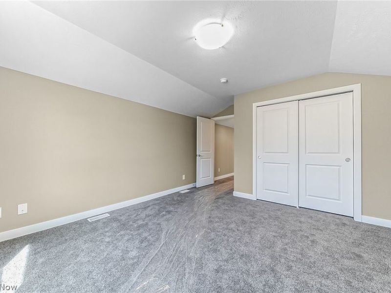 590 Iris Place, Aurora, OH 44202 Photo 18