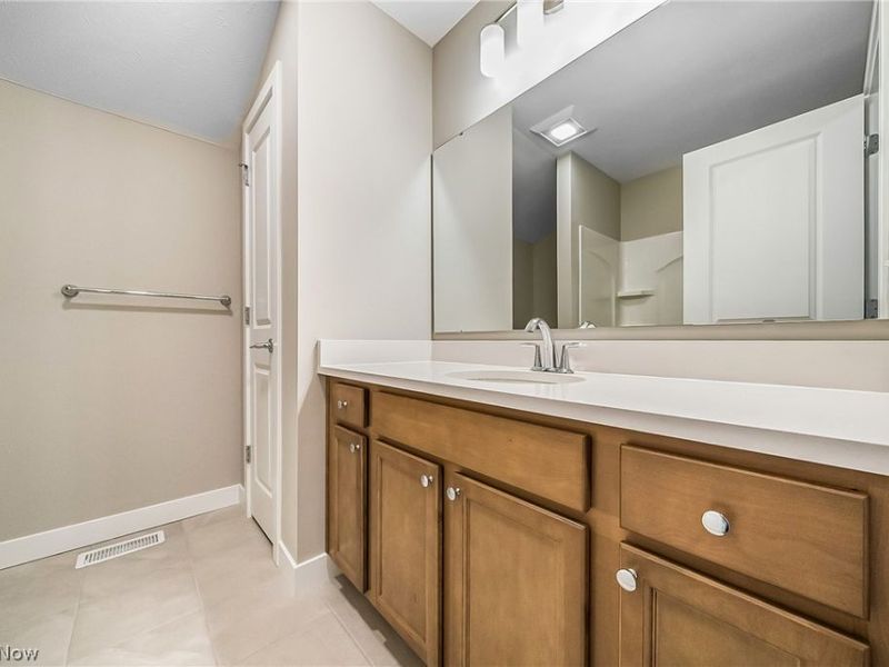 590 Iris Place, Aurora, OH 44202 Photo 20