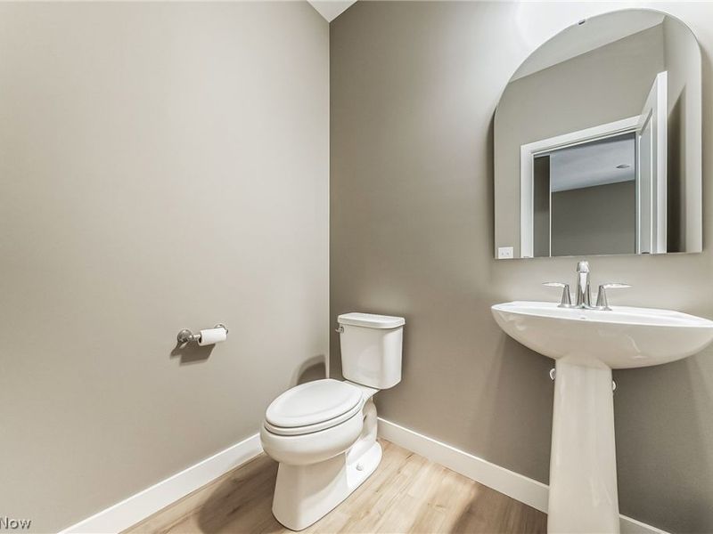 590 Iris Place, Aurora, OH 44202 Photo 26