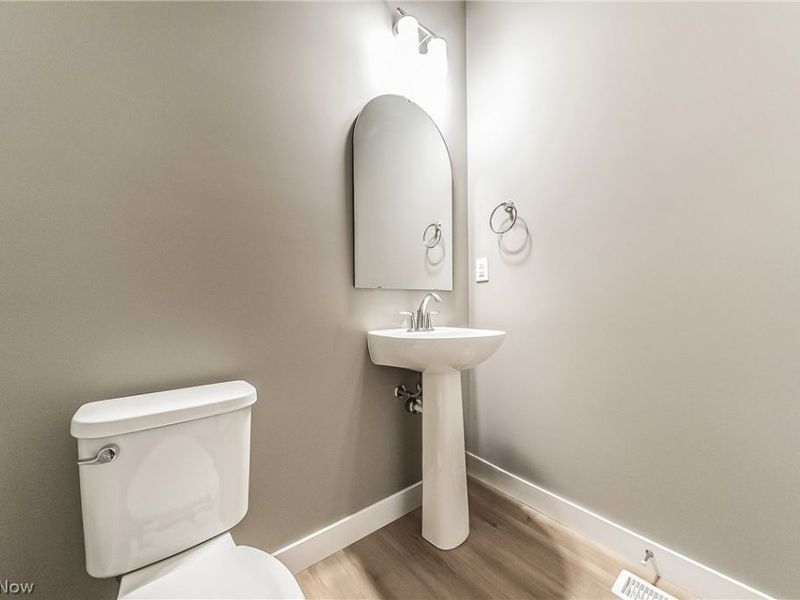 590 Iris Place, Aurora, OH 44202 Photo 27