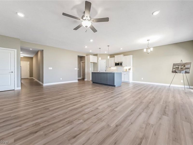 590 Iris Place, Aurora, OH 44202 Photo 5