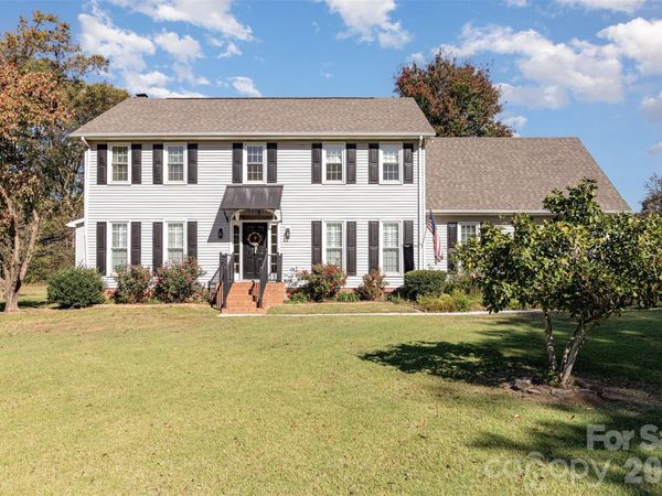 4333 Glen Eagles Lane SW, Concord, NC 28027