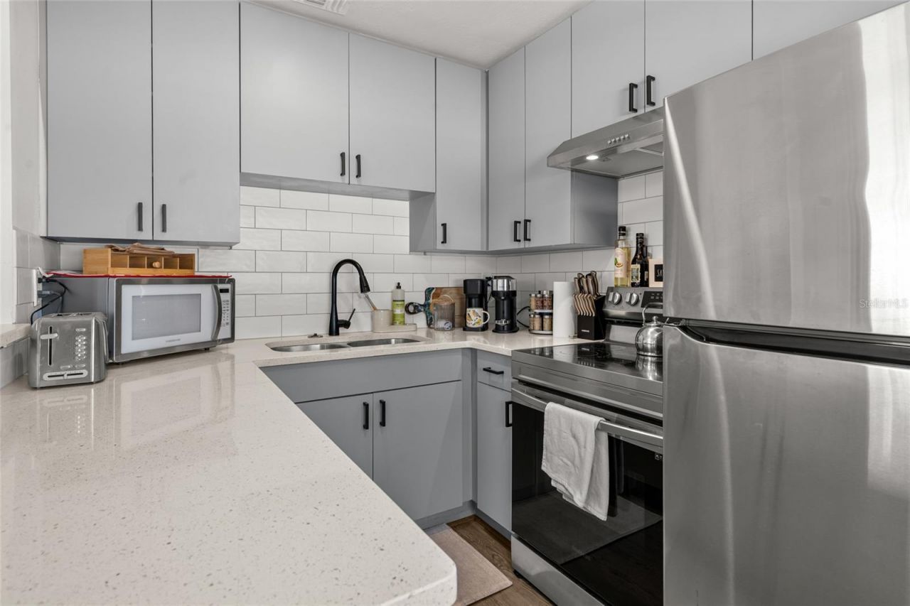 2016 5th Street , Sarasota, FL 34237 Photo