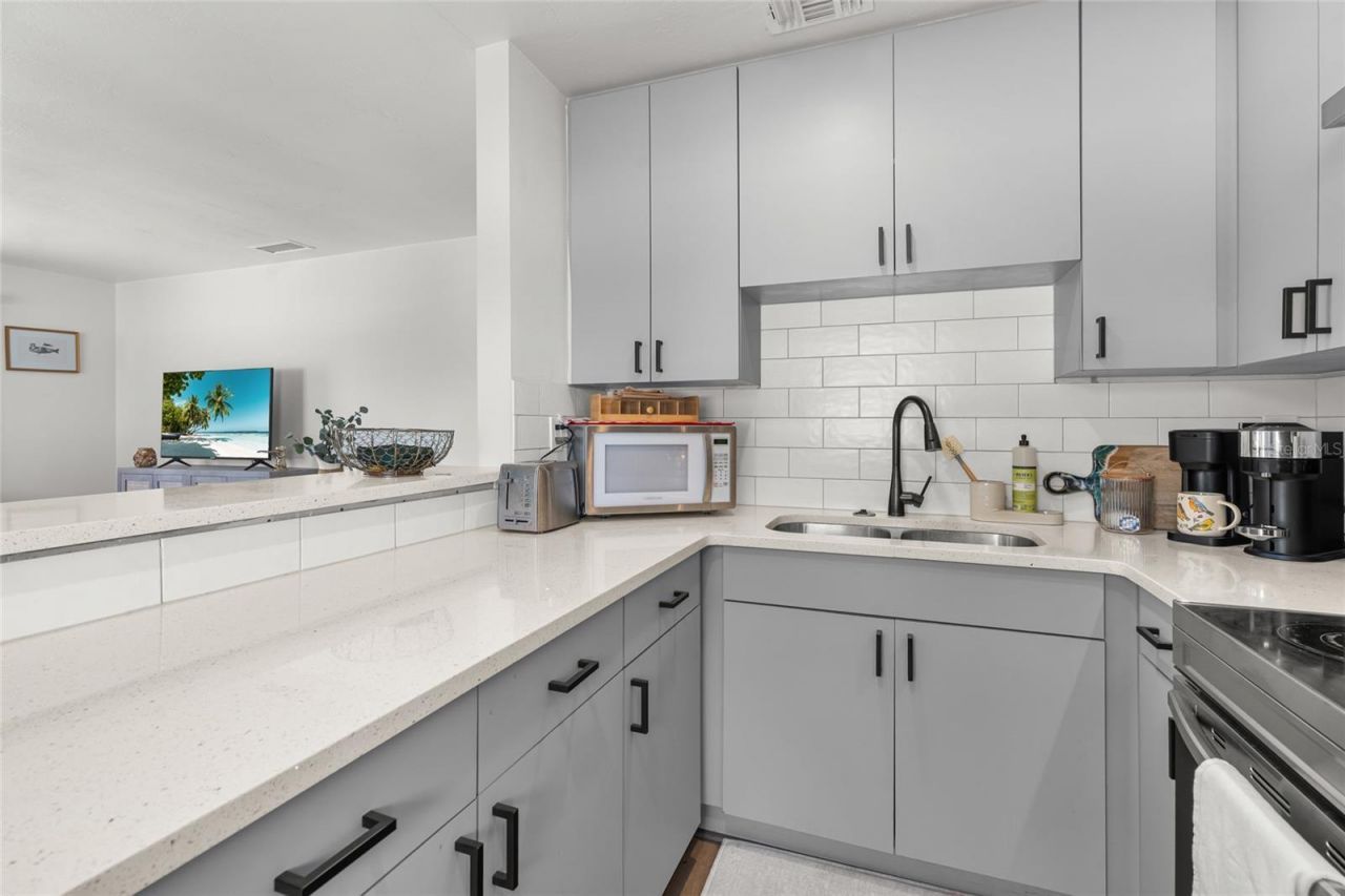 2016 5th Street , Sarasota, FL 34237 Photo