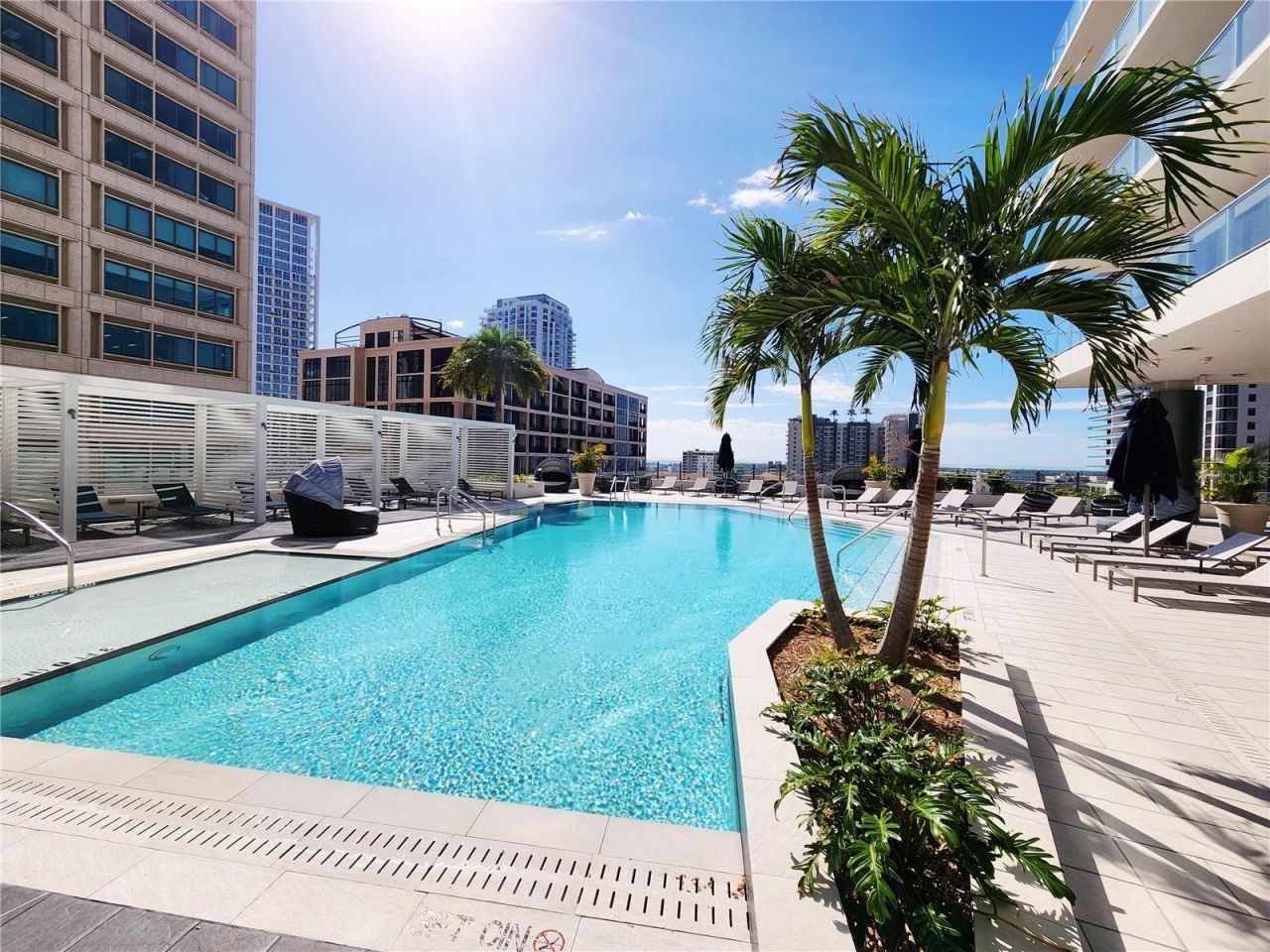 275 1st Avenue S, Unit 2307, Saint Petersburg, FL 33701 Photo