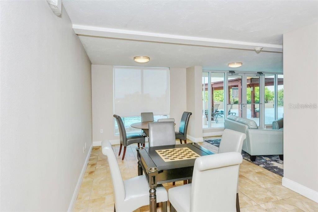 101 S Gulfstream Avenue , Unit 15B, Sarasota, FL 34236 Photo