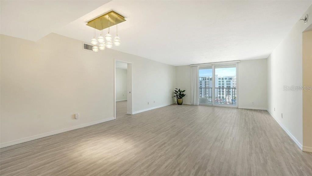 101 S Gulfstream Avenue , Unit 15B, Sarasota, FL 34236 Photo