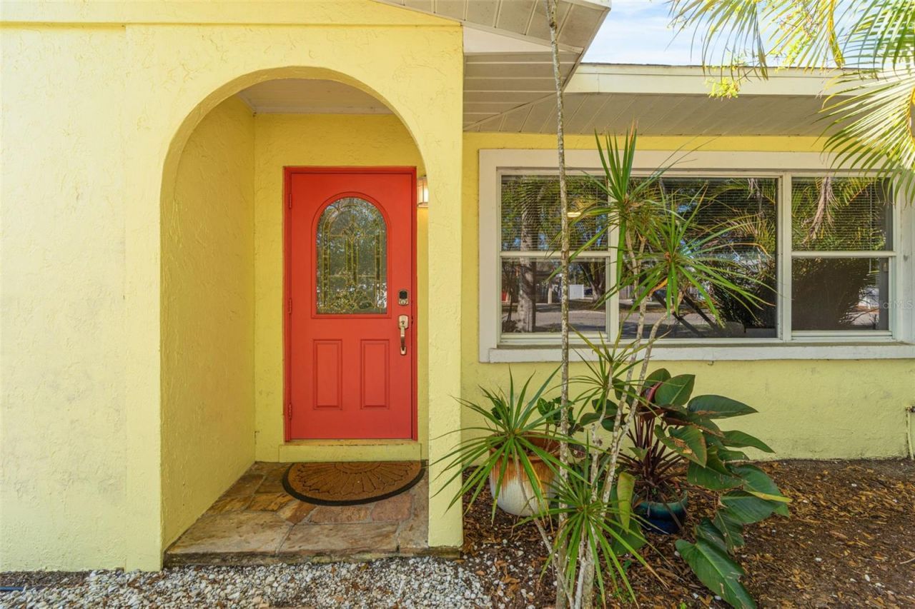 2202 Hyde Park Street, Sarasota, FL 34239 Photo