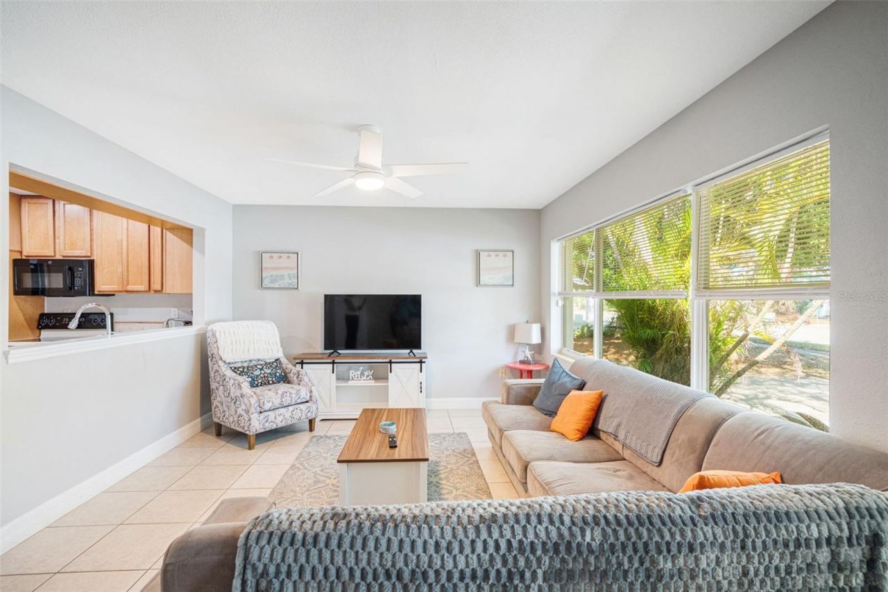 2202 Hyde Park Street, Sarasota, FL 34239 Photo