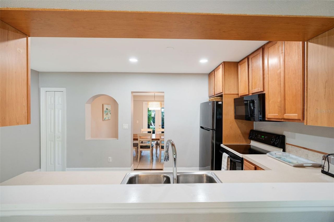 2202 Hyde Park Street, Sarasota, FL 34239 Photo