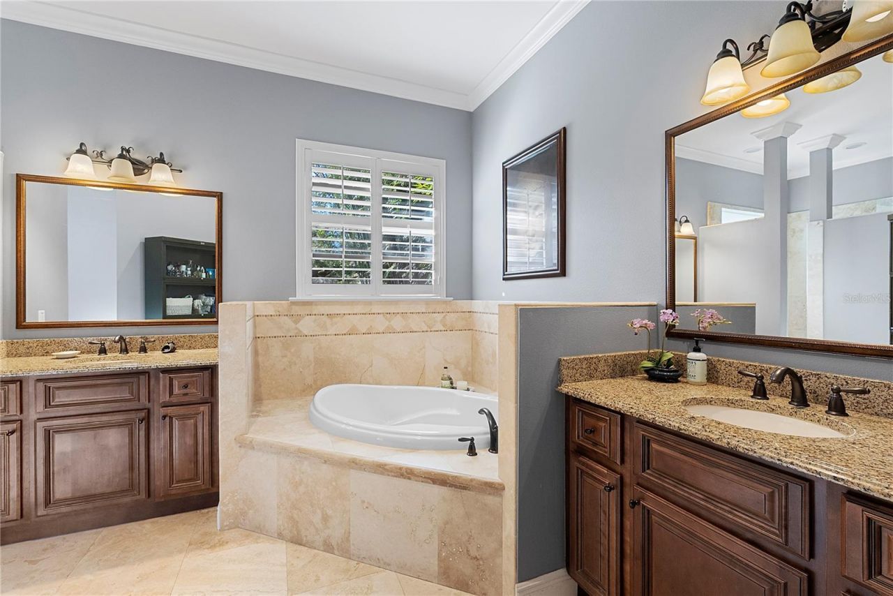 438 Harbour Oaks Pointe Drive, Orlando, FL 32809 Photo