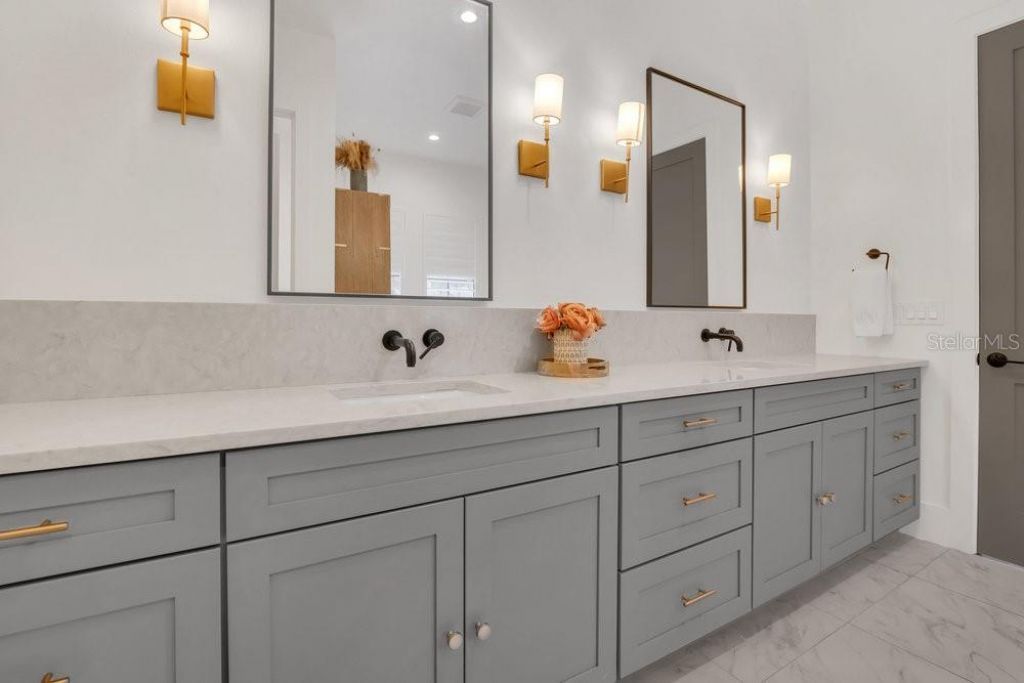 15198 E Oakland Avenue, Winter Garden, FL 34787 Photo