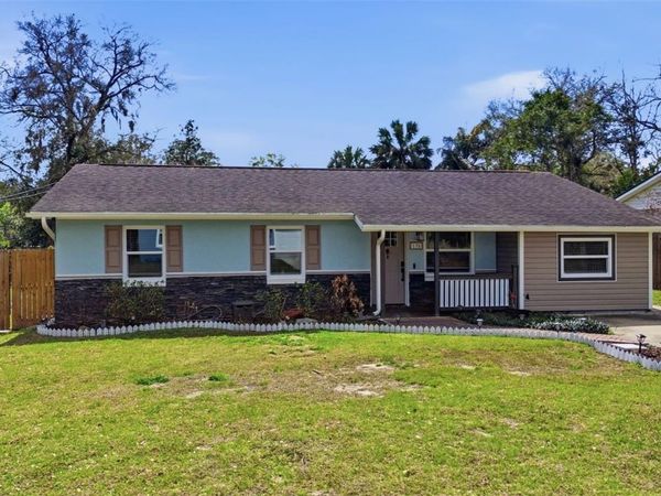 135 CARACAS ROAD , DEBARY, FL 32713